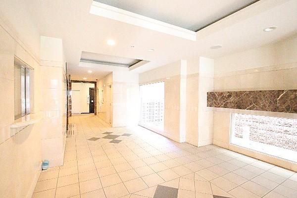 ロビー　★☆見学予約受付中☆★