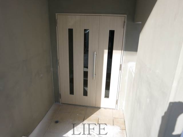 エントランス　エントランス