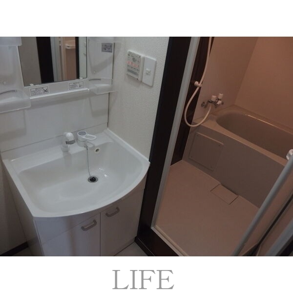 洗面設備　洗面化粧台