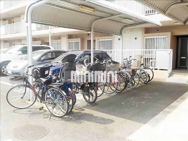 駐車場　駐輪場