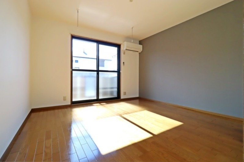 居室・リビング　図面と現状に相違がある場合には現状を優先