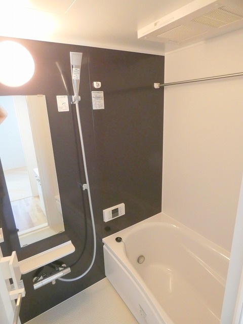 バス・シャワールーム　★追焚機能　浴室乾燥機の付きのバスルーム★