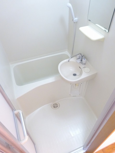 バス・シャワールーム　バスルーム