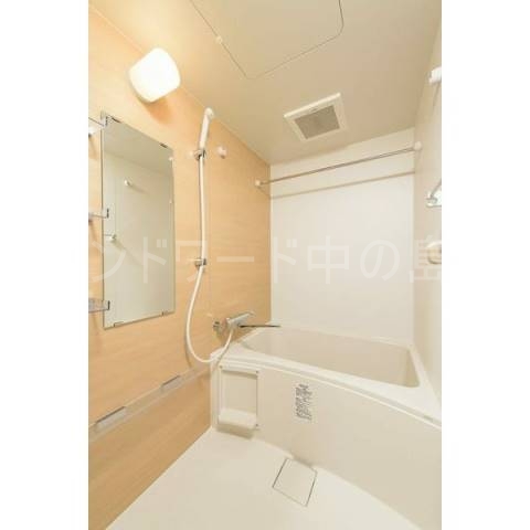 バス・シャワールーム　詳細は、ウィンドワード中の島店までご相談下さい。