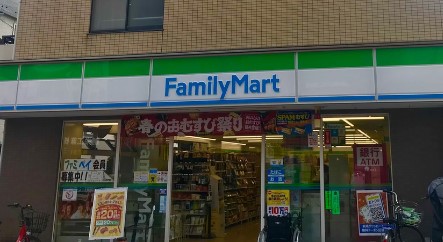 コンビニ　ファミリーマート 新馬場サクセス通り店（コンビニ）まで176m