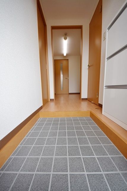 玄関　シューズボックスあります♪