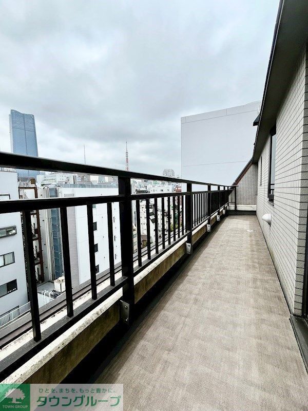 バルコニー　お問合せは(株)タウンハウジングレジデンス事業部【03-…