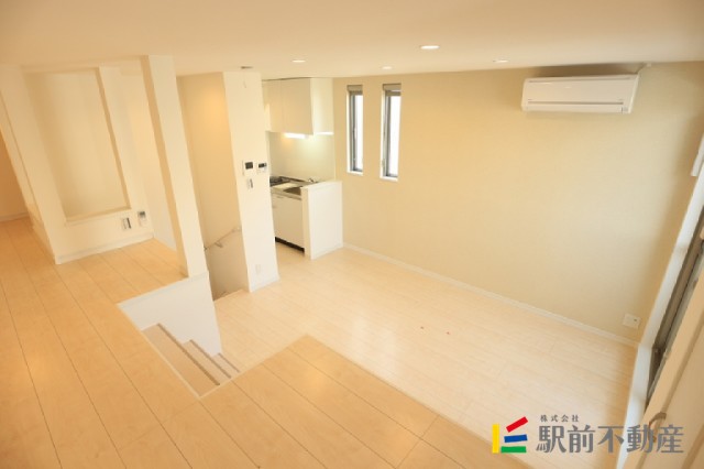 居室・リビング　類似物件写真