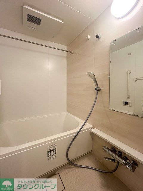バス・シャワールーム　※写真は同タイプ住戸です。