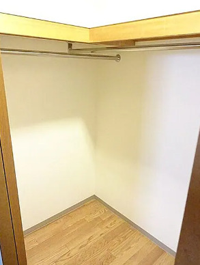 収納　写真は同タイプ住居です