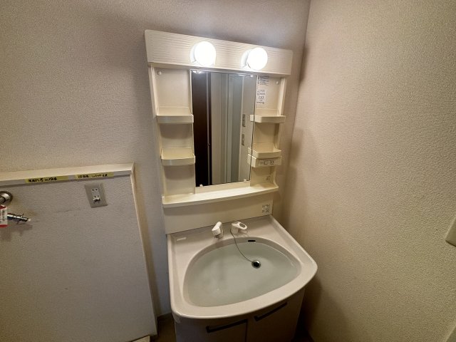 洗面設備　別号室参考写真です。