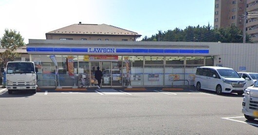 コンビニ　ローソン大和市下鶴間店（コンビニ）まで588m