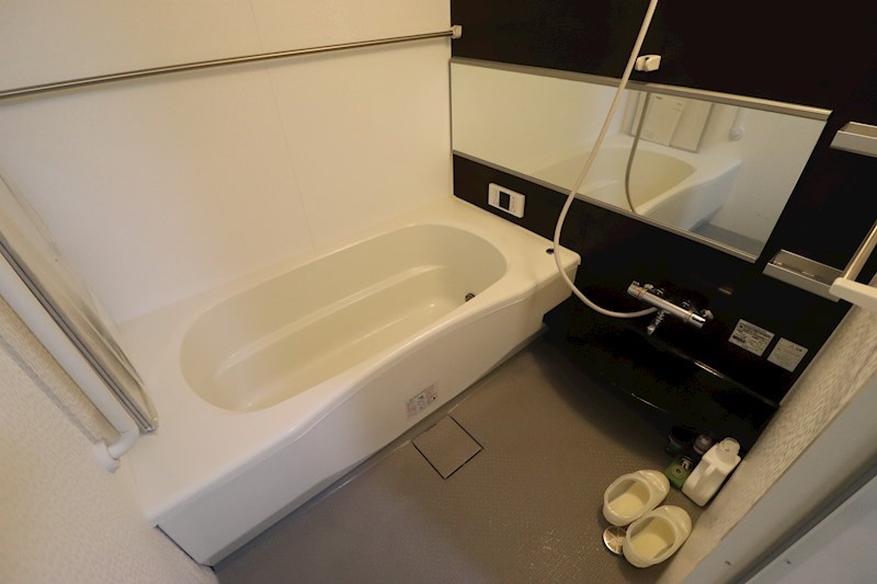 バス・シャワールーム　別部屋の写真です