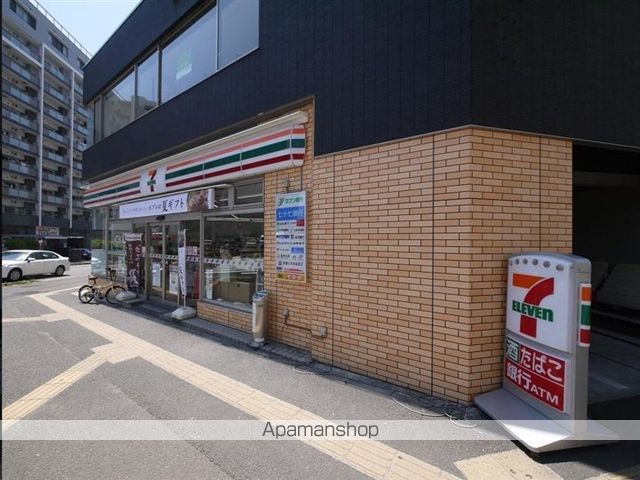 コンビニ　セブンイレブン仙台鉄砲町店（コンビニ）まで158m