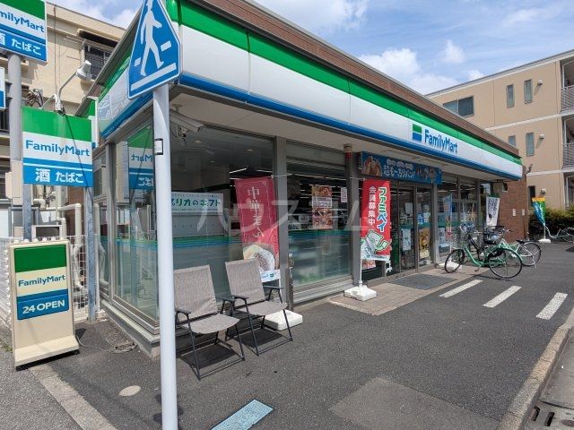 コンビニ　ファミリーマート 東立石四丁目店（コンビニ）まで494m