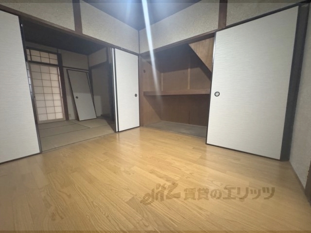居室・リビング　洋室