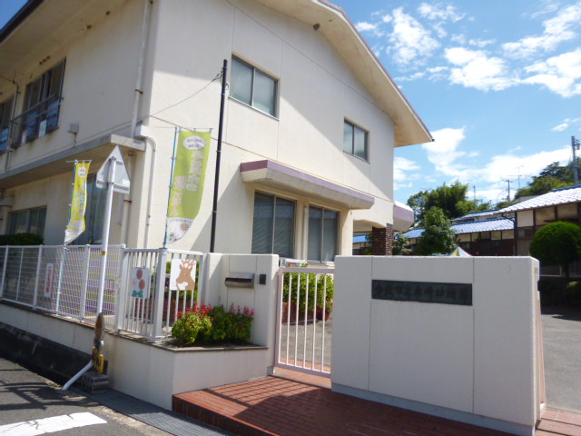 幼稚園・保育園　赤崎幼稚園（幼稚園・保育園）まで641m