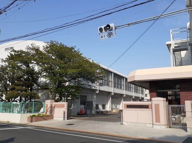 小学校　岡山市立福浜小学校（小学校）まで550m