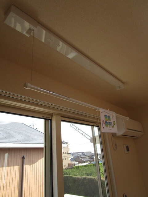 その他設備　室内物干し付いてます！