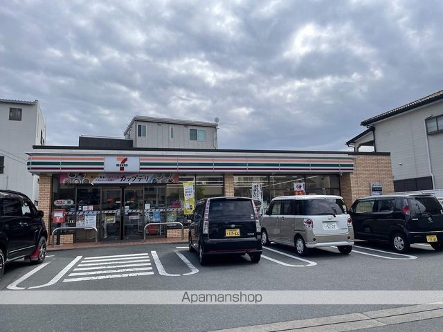 コンビニ　セブン－イレブン浜松龍禅寺町店（コンビニ）まで1526m
