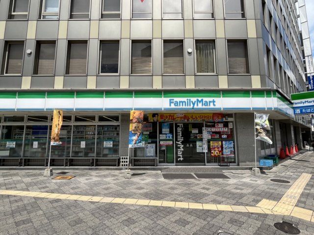 コンビニ　ファミリーマート 東中島一丁目店（コンビニ）まで455m