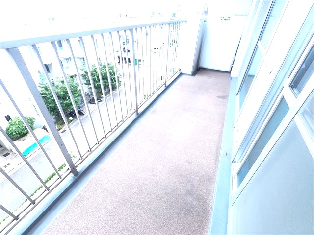バルコニー　バルコニー