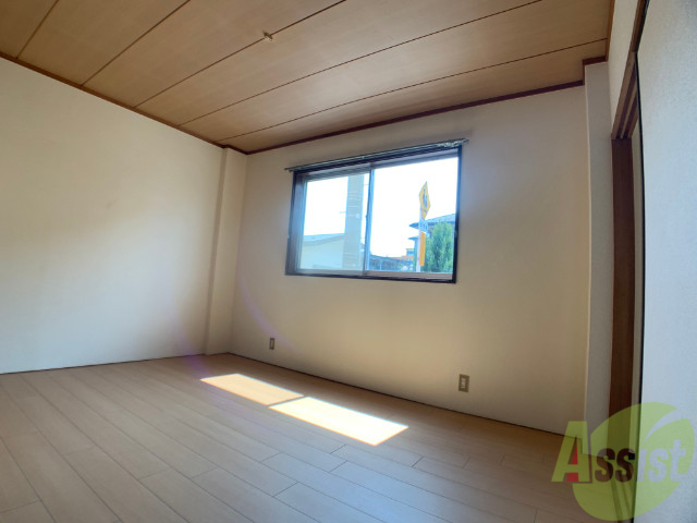 その他部屋・スペース　壁が白いので、お部屋に圧迫感を感じにくいですね。