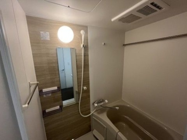 バス・シャワールーム　※同施工会社物件（イメージ）
