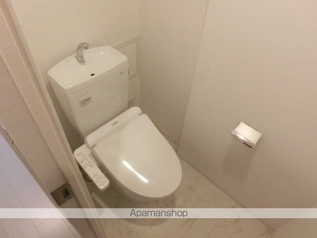 地下鉄谷町線 天満橋駅 徒歩7分 13階建 築8年のトイレ写真