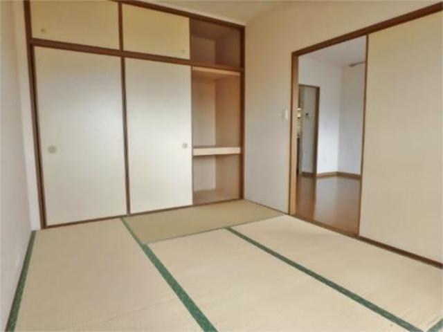 その他設備　６帖の和室で落ち着けます