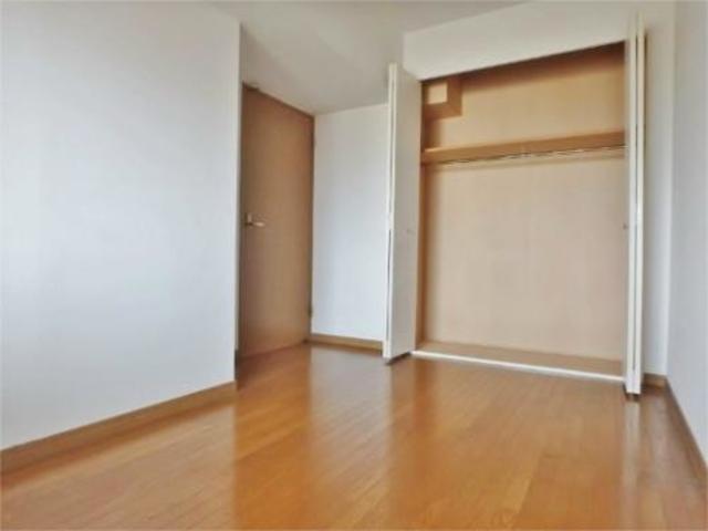収納　５帖の洋室です