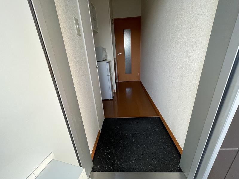 レオパレス光和の玄関写真