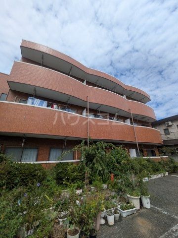 ロマリンダローズIIの外観写真
