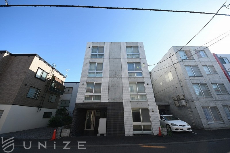 地下鉄東豊線 豊平公園駅 徒歩4分 築12年