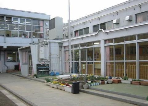 幼稚園・保育園　コンビプラザ高円寺北保育園（幼稚園・保育園）まで191m