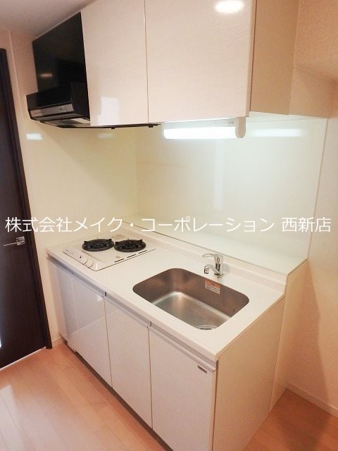 地下鉄空港線 姪浜駅 徒歩1分 14階建 築18年のキッチン写真