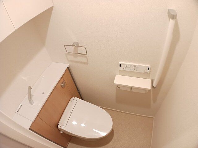 FLレジデンス1のトイレ写真