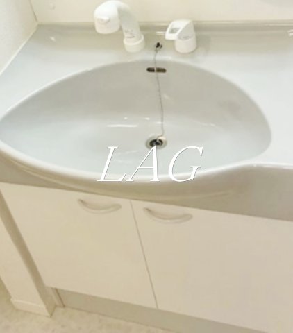 洗面設備　洗面台です。