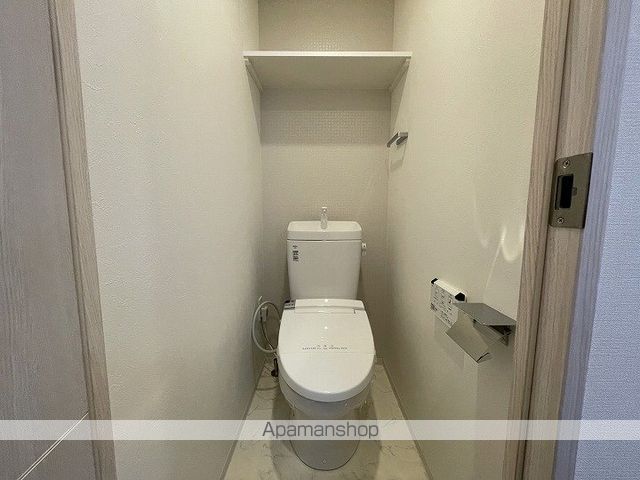 地下鉄千日前線 日本橋駅 徒歩4分 15階建 築4年のトイレ写真