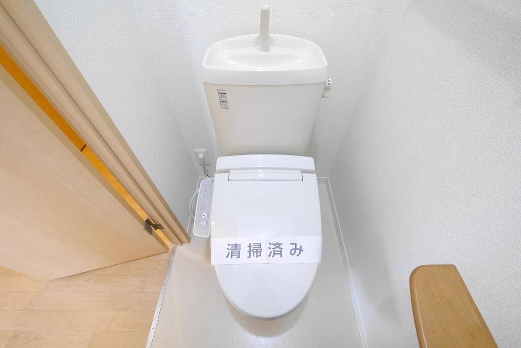 SHM スイートプラム Aのトイレ写真