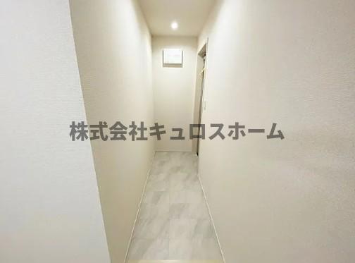 ＪＲ大阪環状線 桃谷駅 徒歩6分 3階建 築6年の玄関写真