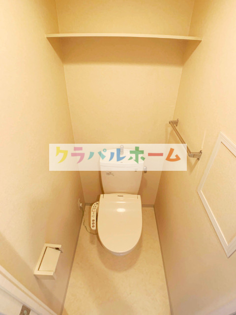 トイレ　ウォシュレット残置物
