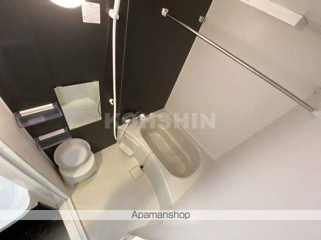 地下鉄谷町線 谷町九丁目駅 徒歩6分 15階建 築9年の風呂写真