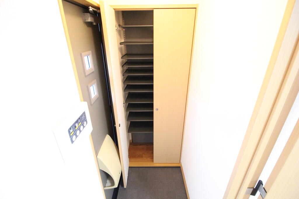 玄関　玄関です♪