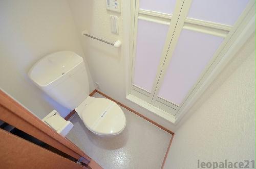 トイレ　設備・仕様は号室により異なる為、現状を優先致します。