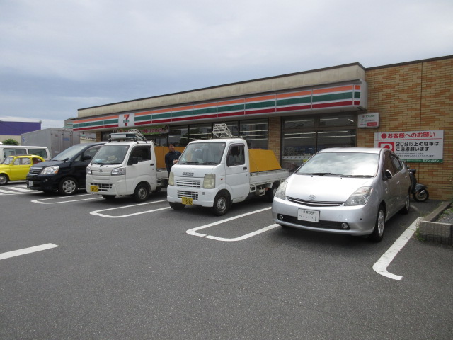 コンビニ　セブンイレブン練馬上石神井西店（コンビニ）まで164m