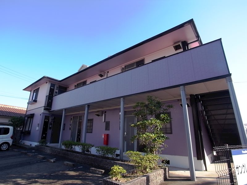 【サングレース北別府の建物外観】