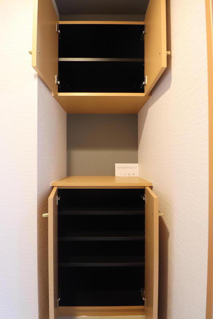 その他設備　シューズボックス