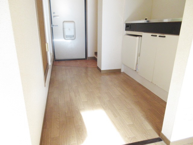 居室・リビング　参考写真（同物件他号室）