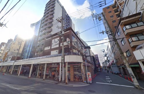 コンビニ　セブン－イレブン大阪南久宝寺町３丁目店（コンビニ）まで391m